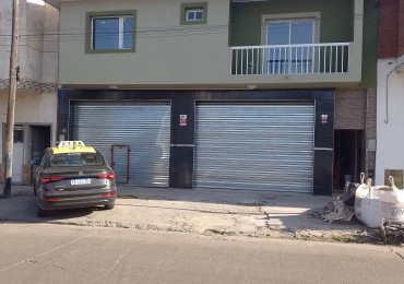 **ALQUILER 24 MESES / DEPARTAMENTO 3 AMBIENTES SEMINUEVO EN BARRIO LOURDES**